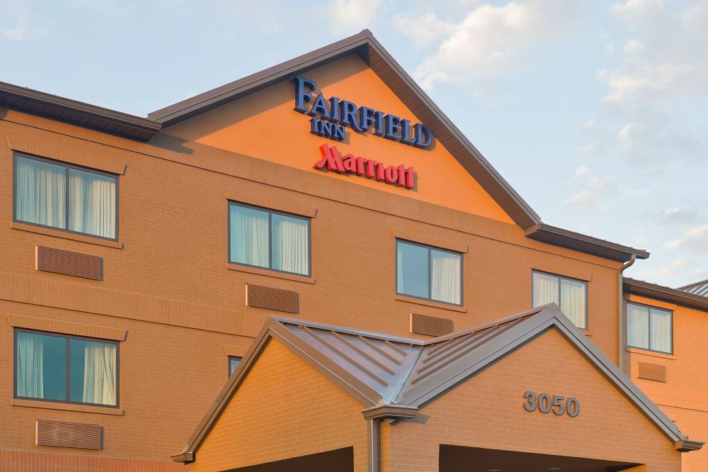 Fairfield Inn And Suites By Marriott Lexington Keeneland Airport