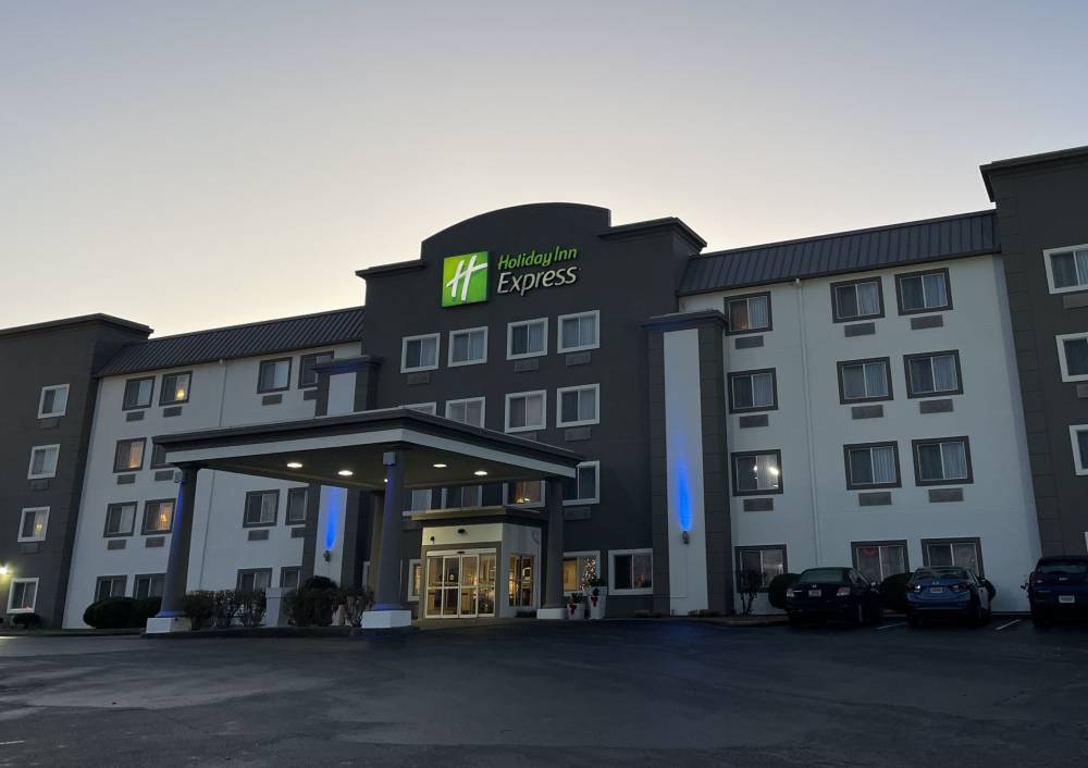 Holiday Inn Exp Evansville - W