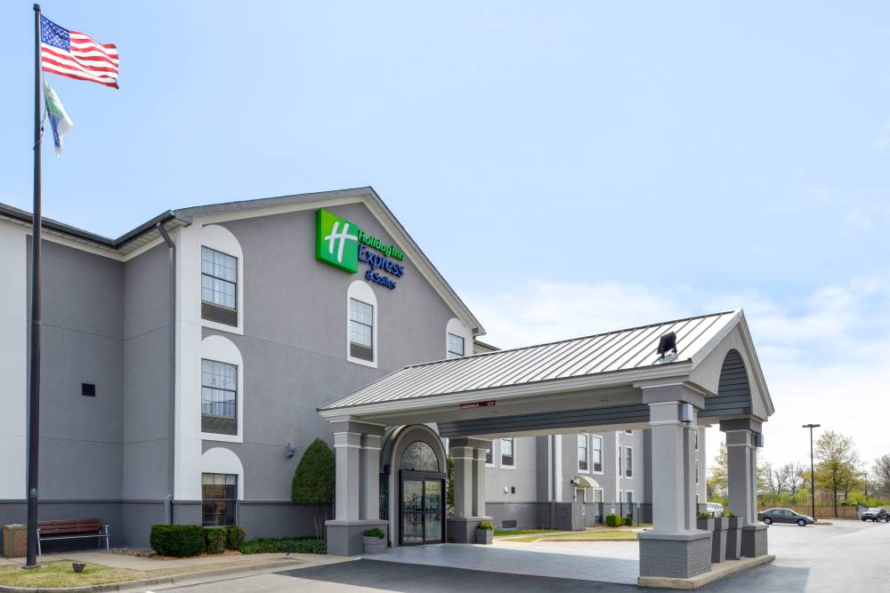 Holiday Inn Express And Suites