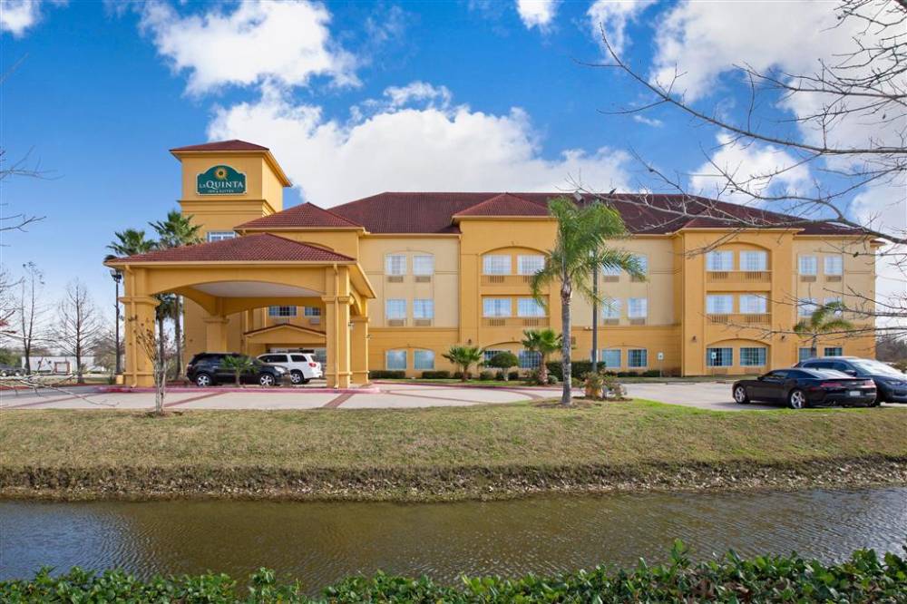 La Quinta Inn & Suites By Wyndham Pearland - Houston South