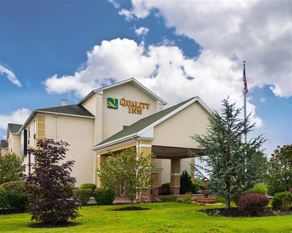 Quality Inn Spring Mills - Martinsburg North